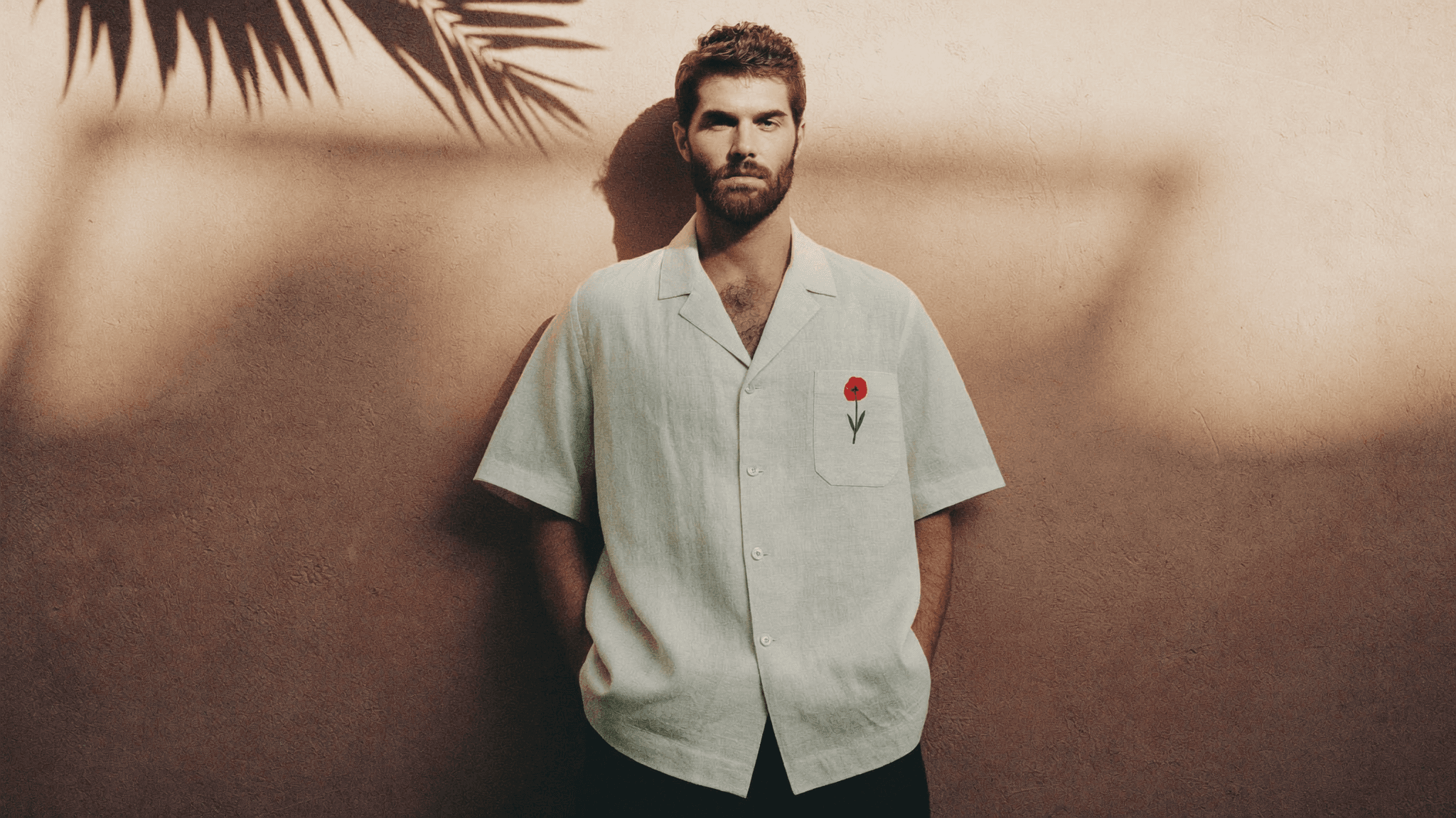 Coleção Basker — camisa de linho com bordado